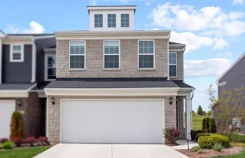 1423 Arcadia Dr, Milford, MI 48381