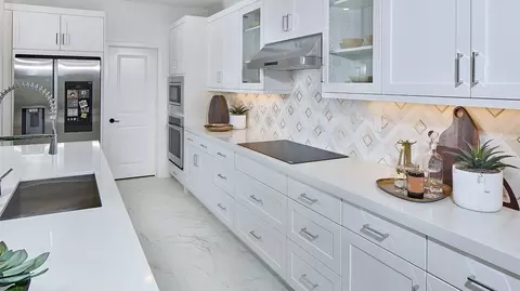 Kitchen - 5559 Dora Way, Oceanside, CA 92057 photo 2 of 4