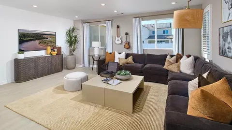 Living - 5559 Dora Way, Oceanside, CA 92057 photo 3 of 3