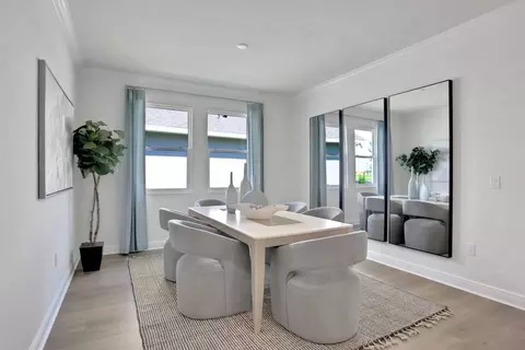 Dining - 8082 Sunny Point Trl, Parrish, FL 34219 photo 2 of 3