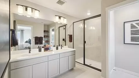 Bath - 13595 Nederland Dr, Peyton, CO 80831 photo 1 of 7
