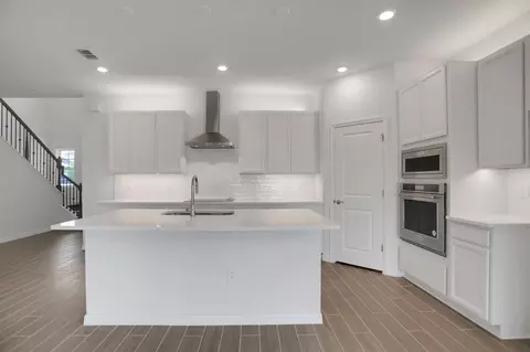 Kitchen - 7495 Sea Manatee St, Parrish, FL 34219 photo 2 of 5