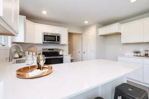 Kitchen - Bluebird Circle, Adel, IA 50003 photo 3 of 3