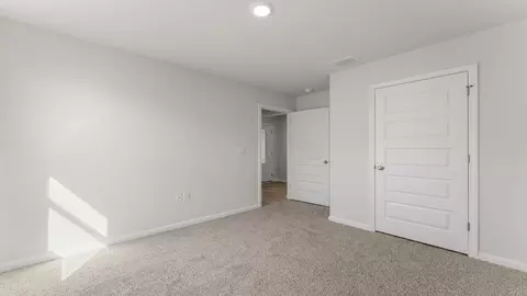 Bedroom - 3776 Deltona Blvd, Chipley, FL 32428 photo 5 of 8