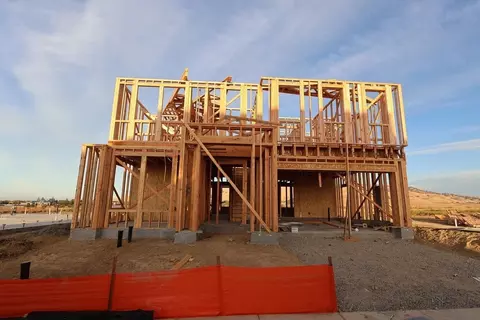 Exterior - 5783 Trailblaze Dr, Fairfield, CA 94533 photo 2 of 6
