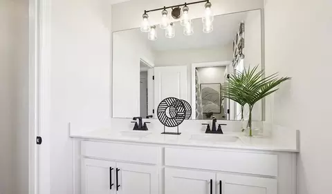 Bath - 1712 Crooked Creek St, Saint Cloud, FL 34771 photo 3 of 3