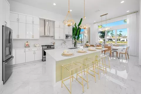 Kitchen - 2841 Ridgecrest Pl, Naples, FL 34112 photo 1 of 2