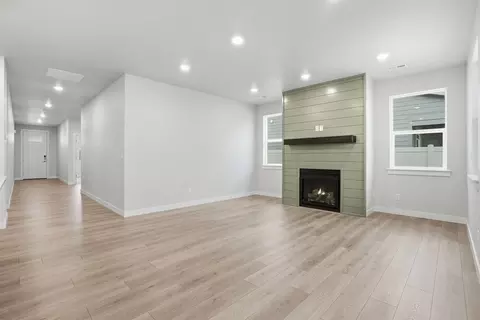 Living - 705 E 5th St, Deer Park, WA 99006 photo 1 of 5