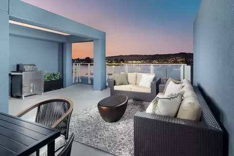2180 Barnes Wharf Ln, Alameda, CA 94501