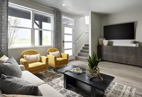 Living - 746 N Rome St, Aurora, CO 80018 photo 3 of 4
