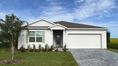 Exterior - 7035 Berwick Cir, Labelle, FL 33935 photo 5 of 5