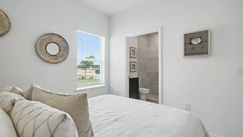 Bedroom - 7035 Berwick Cir, Labelle, FL 33935 photo 3 of 7