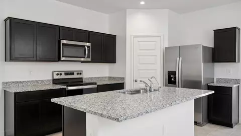 Kitchen - 9648 S Caballo Dr, Apache Junction, AZ 85120 photo 1 of 10
