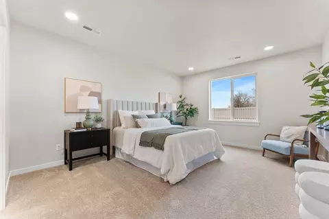 Bedroom - Wyoming, Rathdrum, ID 83858 photo 1 of 11