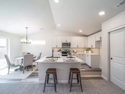 Kitchen - Wyoming, Rathdrum, ID 83858 photo 9 of 10
