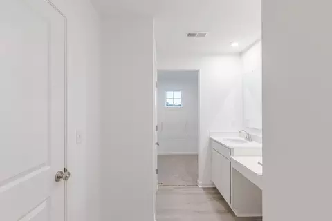 Entry Way - 2886 Evergreen Ave, Plainfield, IN 46168 photo 5 of 7