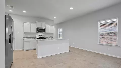 Kitchen - 136 Springhill North Rd, Boyd, TX 76023 photo 6 of 9