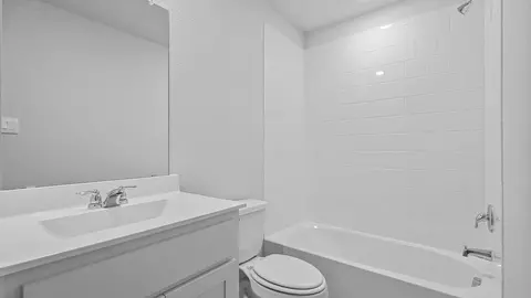 Bath - 136 Springhill North Rd, Boyd, TX 76023 photo 1 of 4