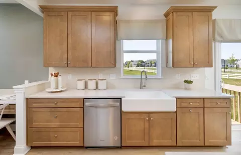 Kitchen - 106 E Wind Rd, Delaware, OH 43015 photo 5 of 10