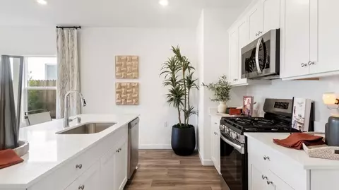 Kitchen - Hwy 41 & Ave. 12, Madera, CA 93636 photo 3 of 6