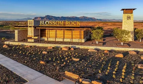 View/Area - 225 W Galena Pass, Apache Junction, AZ 85120 photo 1 of 14