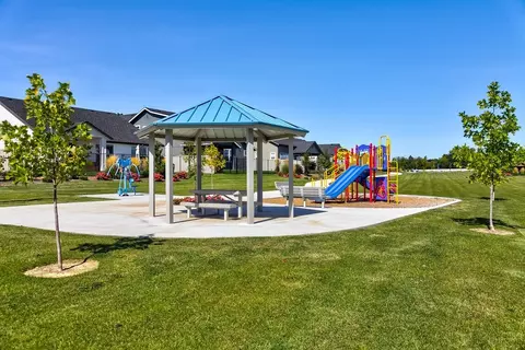 Exterior - 2357 E Monhegan Dr, Eagle, ID 83616 photo 4 of 4