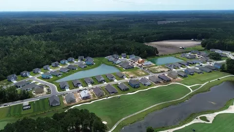View/Area - 744 Doonbeg Ct, Conway, SC 29526 photo 4 of 10