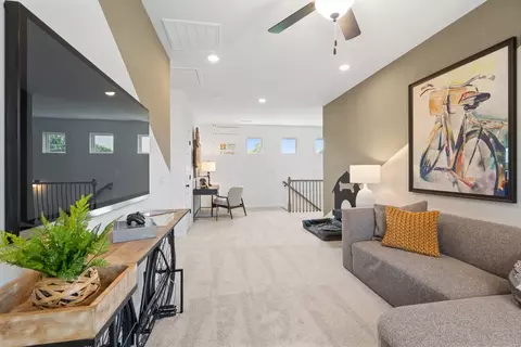 Entry Way - 4901 Hazelnut Ln, Apison, TN 37302 photo 9 of 10