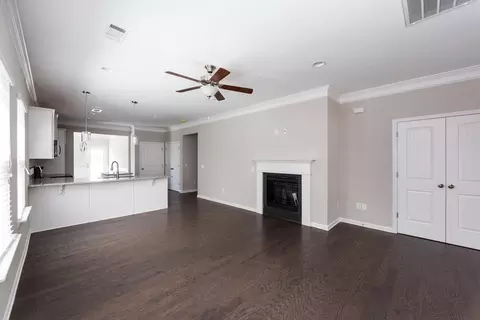 Living - 4901 Hazelnut Ln, Apison, TN 37302 photo 2 of 18
