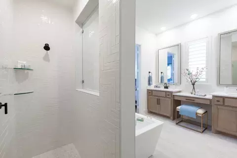 Bath - 3761 Long Stem St, Venus, TX 76084 photo 6 of 7