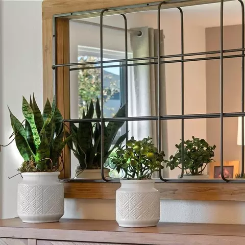 Entry Way - 30299 Mountainbloom Rd, Winchester, CA 92596 photo 1 of 1