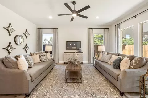 Living - 1706 Baldwin Dr, Cedar Hill, TX 75104 photo 5 of 6