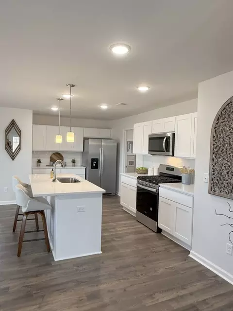 Kitchen - 4115 Half Mast Loop, Columbia, SC 29229 photo 1 of 2