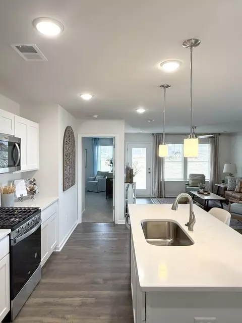 Kitchen - 4115 Half Mast Loop, Columbia, SC 29229 photo 2 of 2