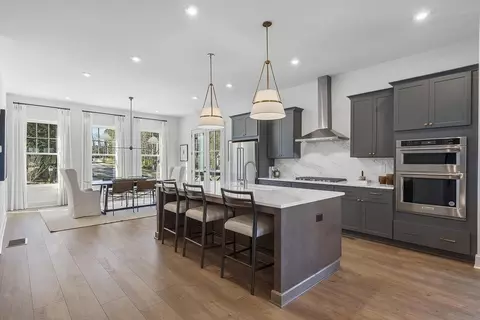 Kitchen - 1979 Catnap Ct, Chamblee, GA 30341 photo 2 of 5