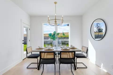 Dining - 6623 W Sollas Dr, Eagle, ID 83616 photo 1 of 2