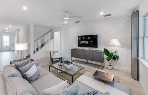 Living - 42497 Cascade Dr, Punta Gorda, FL 33982 photo 5 of 6