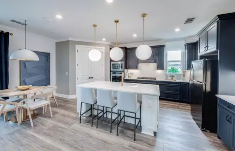 Kitchen - 42497 Cascade Dr, Punta Gorda, FL 33982 photo 6 of 7