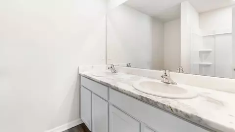 Bath - 1833 Hammock Trace Dr, Parrish, FL 34219 photo 1 of 5