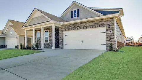 2207 Quinn Dr, White House, TN 37188