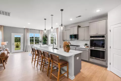 Kitchen - 5450 Redbud Rd, Lancaster, SC 29720 photo 5 of 7