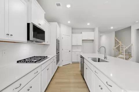Kitchen - 5450 Redbud Rd, Lancaster, SC 29720 photo 2 of 7