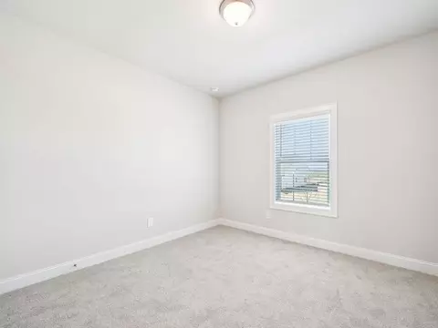 Bedroom - 1297 Whitman Cir, Monroe, GA 30656 photo 4 of 9