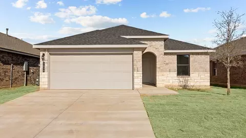7304 9th St, Lubbock, TX 79416