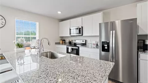 Kitchen - 107 Stearns Dr, Stephens City, VA 22655 photo 2 of 8