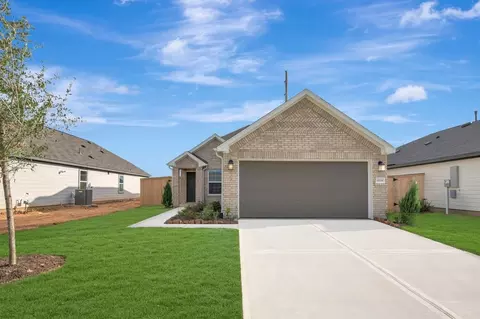 1058 Garnet Star Dr, La Marque, TX 77568
