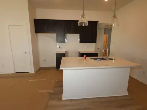 1058 Garnet Star Dr, La Marque, TX 77568