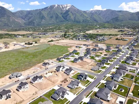 View/Area - 1477 S 10 E, Salem, UT 84653 photo 3 of 5