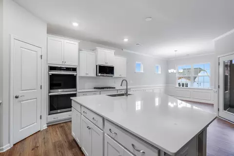 Kitchen - 5461 Redbud Rd, Lancaster, SC 29720 photo 5 of 10