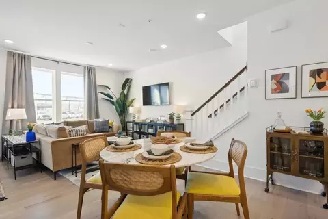 Dining - 14954 Deco Cir, Chantilly, VA 20151 photo 3 of 3